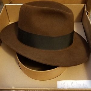 Fedora